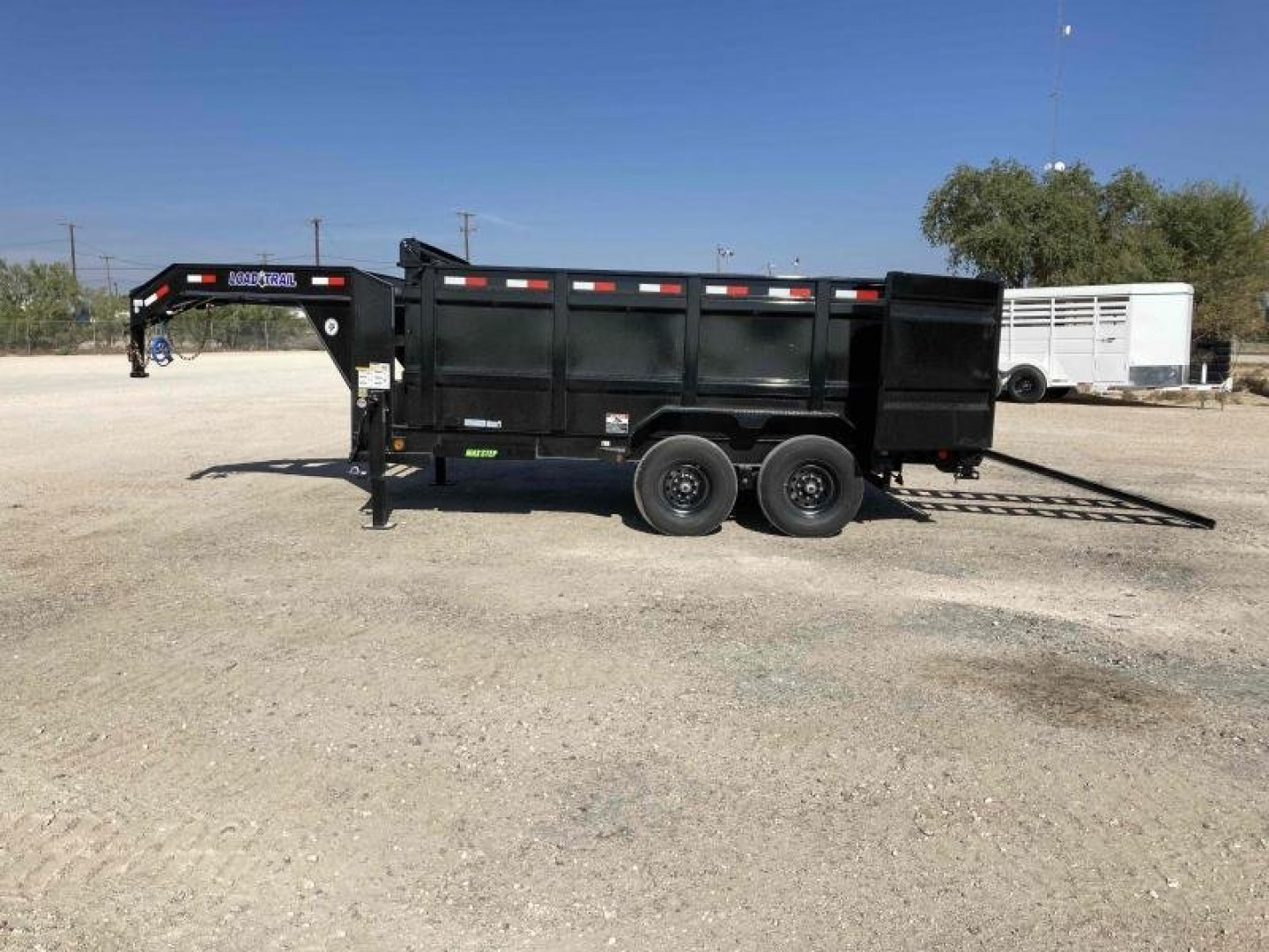 New 2024 Load Trail 14' 14K GOOSENECK w/ 48" SIDES LOW-PRO DUMP