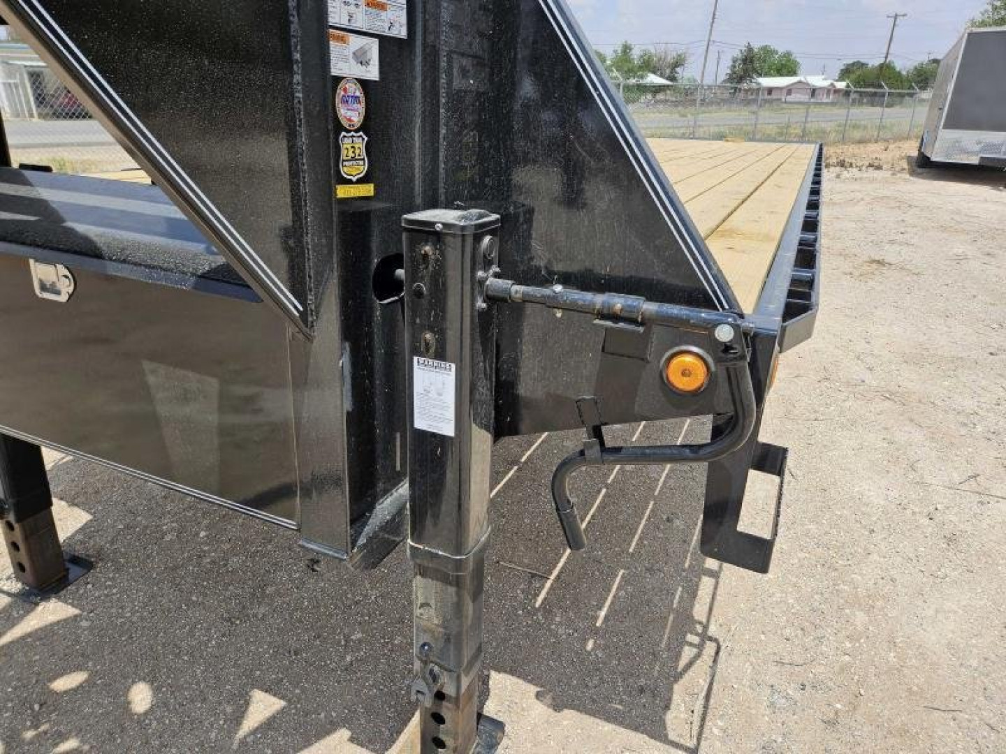 New 2024 Load Trail 40' 25,900 Gvw Air Ride HotShot Gooseneck Trailer