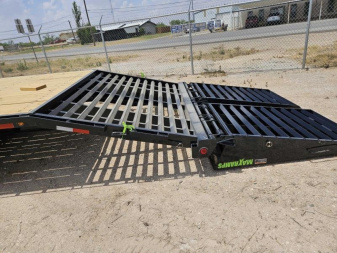 New 2024 Load Trail 40' 25,900 Gvw Air Ride HotShot Gooseneck Trailer