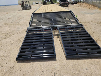 New 2024 Load Trail 40' 25,900 Gvw Air Ride HotShot Gooseneck Trailer