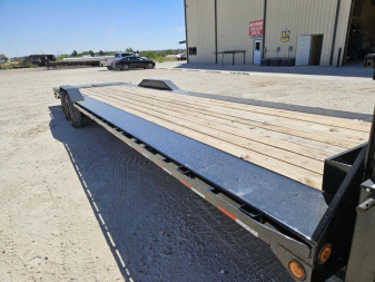 New 2024 Load Trail 32' 20K Gooseneck Car Hauler w/ Max Ramps