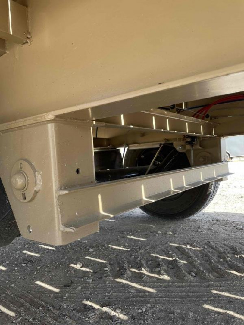 New 2024 Load Trail 40' 25,900 GVW Air Ride Spread Axle Gooseneck