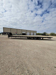 New 2024 Load Trail 40' 40K Hydraulic Dovetail w/ Hydraulic Jack