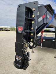 New 2024 Load Trail 40' 40K Hydraulic Dovetail w/ Hydraulic Jack