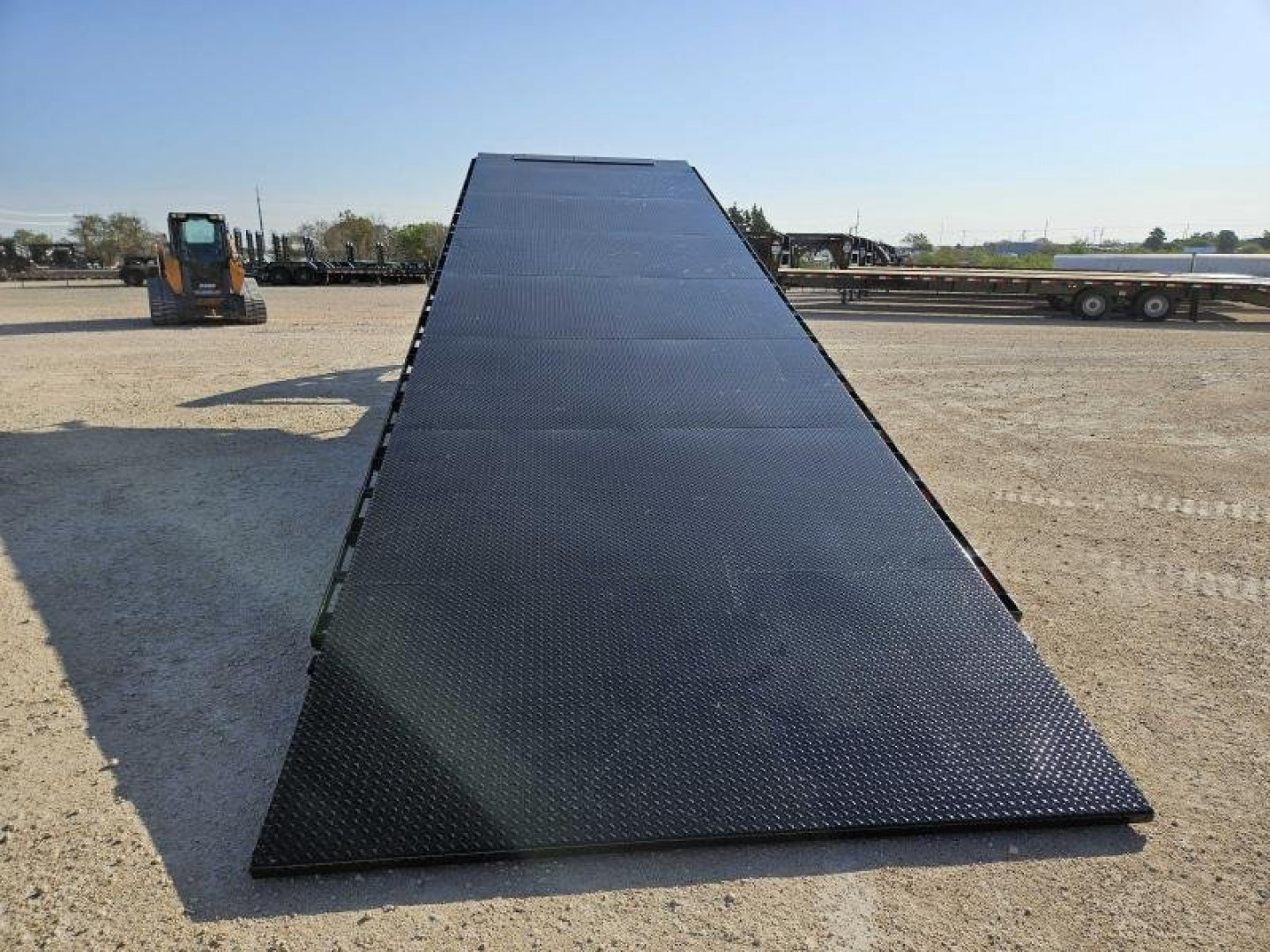 New 2024 Load Trail 30' 16K Gooseneck Tilt Steel Deck