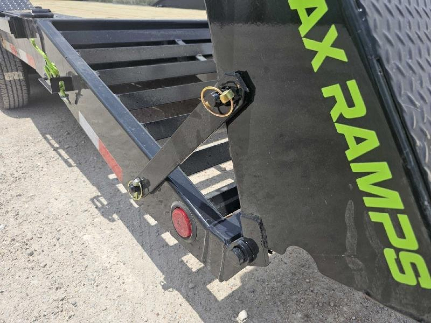 New 2025 Load Trail 102" X 26' 14K Gooseneck Lowboy w/ Max Ramps