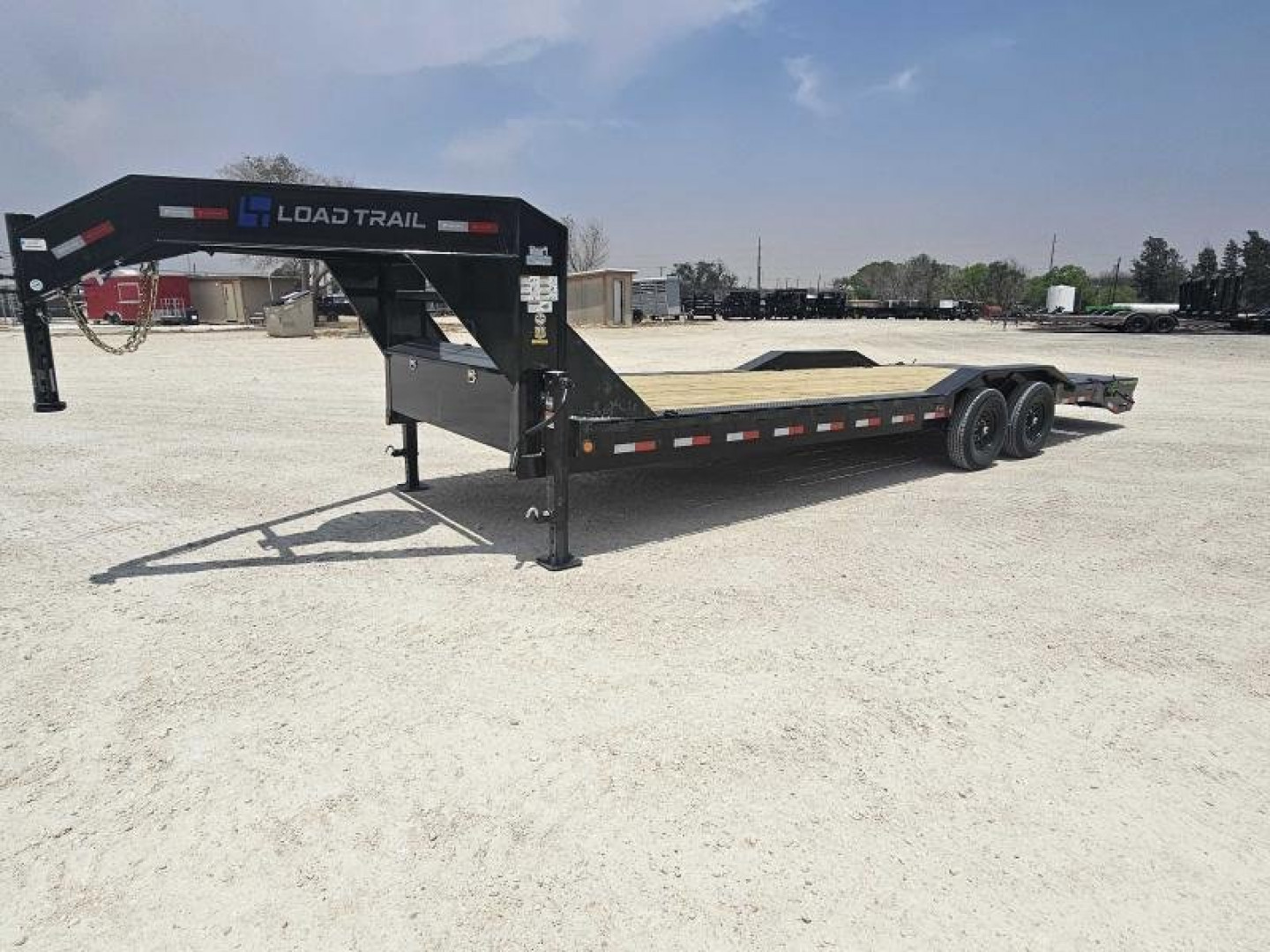 New 2025 Load Trail 102" X 26' 14K Gooseneck Lowboy w/ Max Ramps