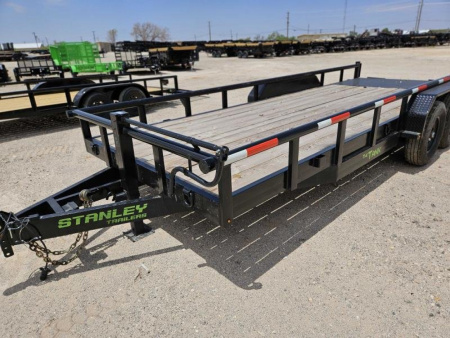 New 2024 Stanley 20' 14K Pipe Top Utility