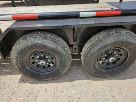 New 2024 Stanley 20' 14K Pipe Top Utility