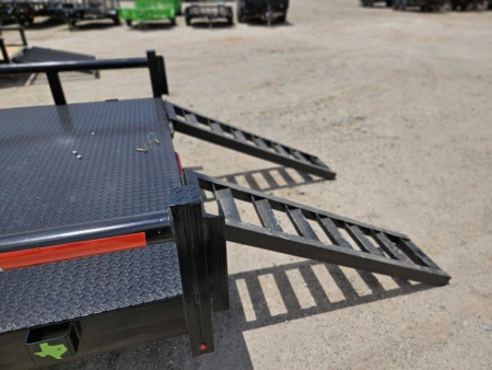 New 2024 Stanley 20' 14K Pipe Top Utility