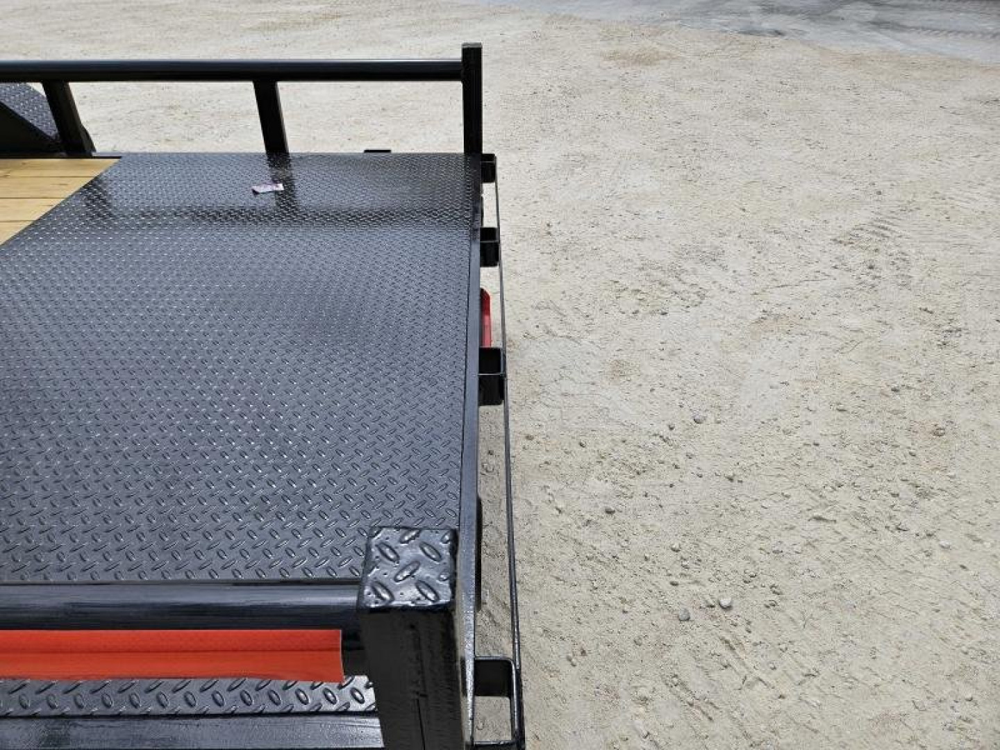 New 2024 Stanley 20' 14K Pipe Top Utility