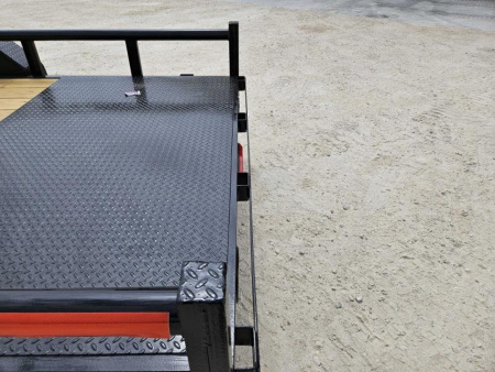 New 2024 Stanley 20' 14K Pipe Top Utility