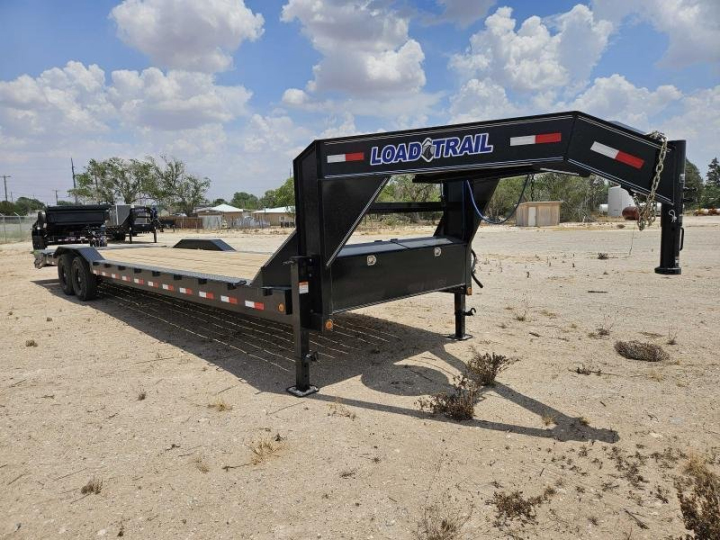 New 2024 Load Trail 32' 14K Gooseneck Carhauler w/ Max Ramps