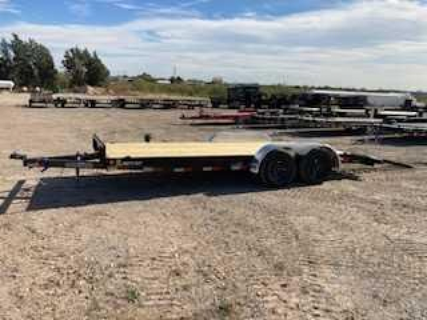 New 2024 Load Trail 18' 7K TANDEM AXLE CARHAULER