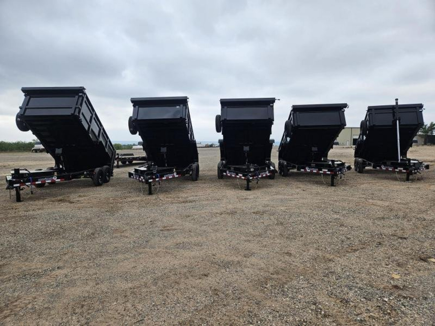 New 2024 Load Trail 14'14K Dump Trailer w/ Hydraulic Jack