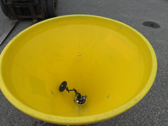 New 2026 Sundown Mfg PL Poly Spreaders Spreaders