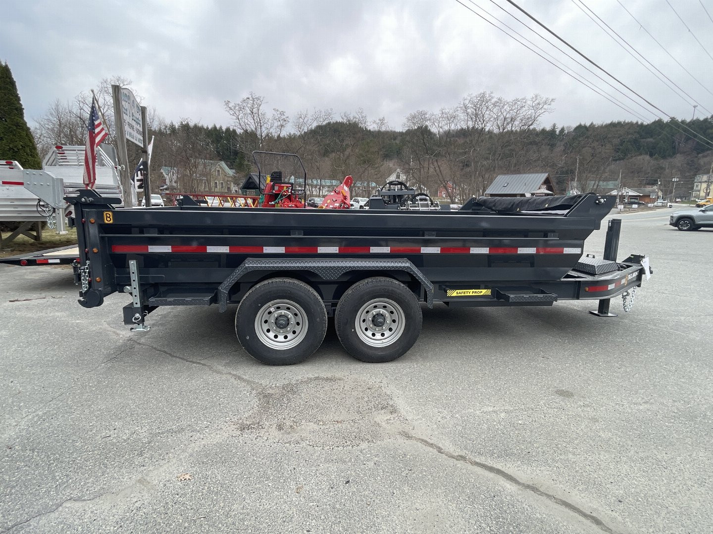 New 2025 Belmont DLX8214-14K Dump Trailer