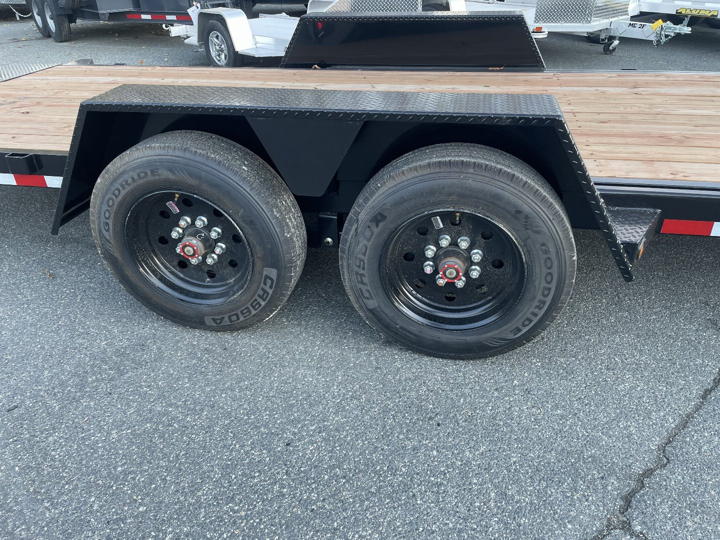 New 2025 BWISE THS17 82x22 17.6K Split Deck Tilt Trailer