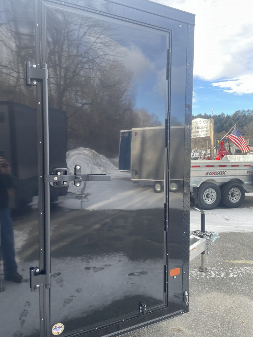 New 2024 Durabull DBET7X16TA Cargo / Enclosed Trailer