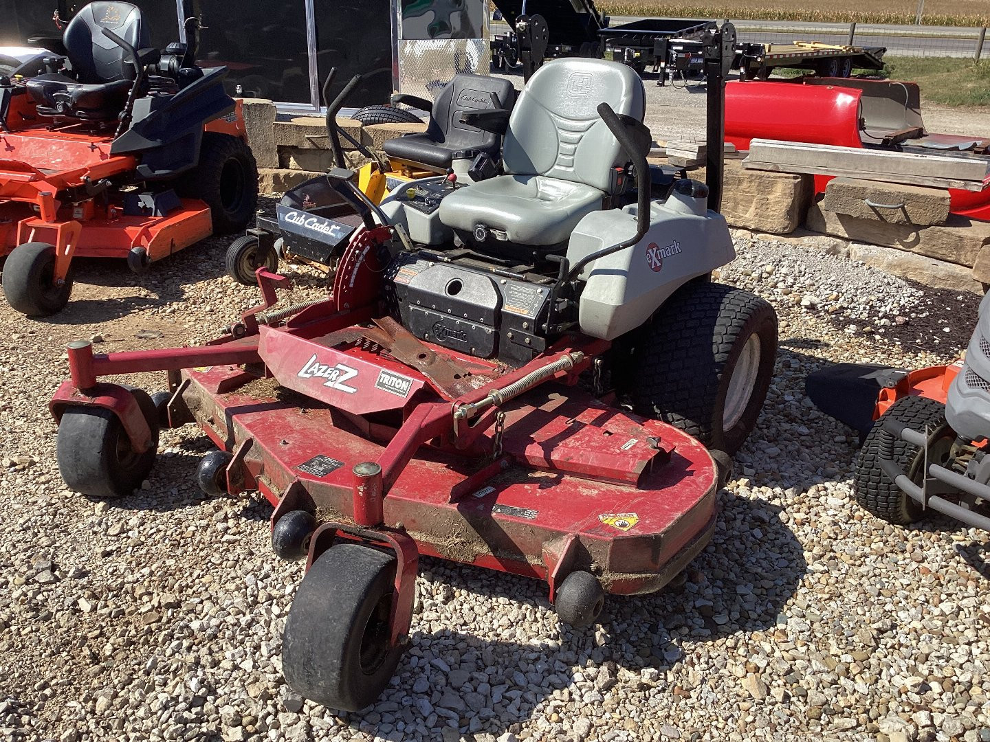 Used 2019 Exmark LazerZ Lawn Mowers