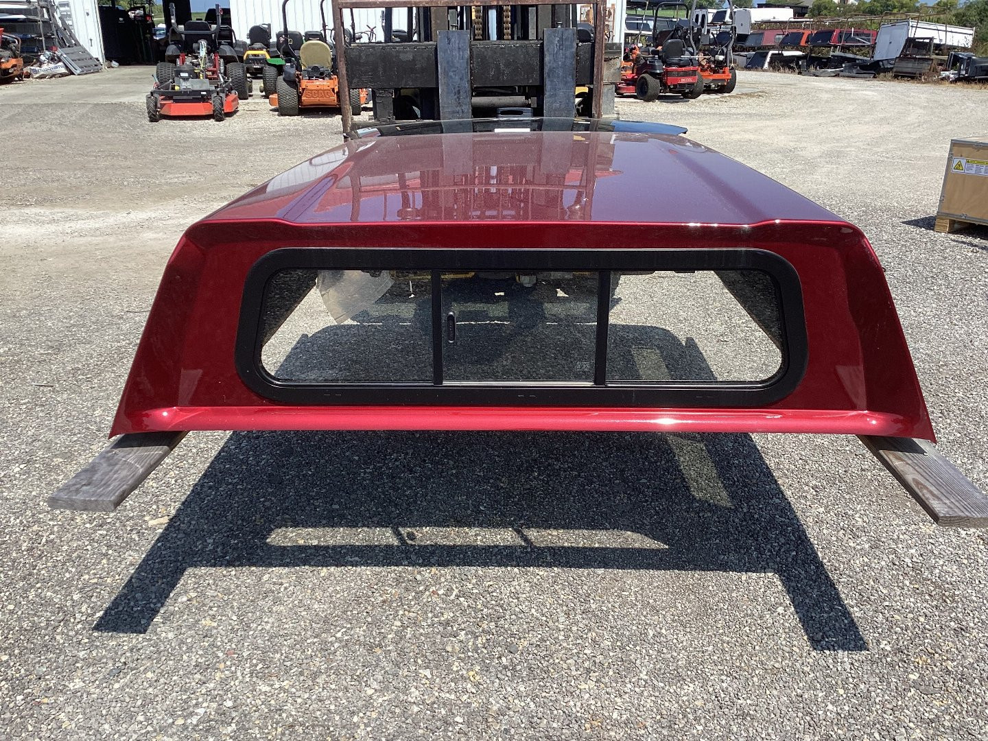 New 2019 ARE 19-24 Chevy New Body CC 6.6ft Bed Truck Cap