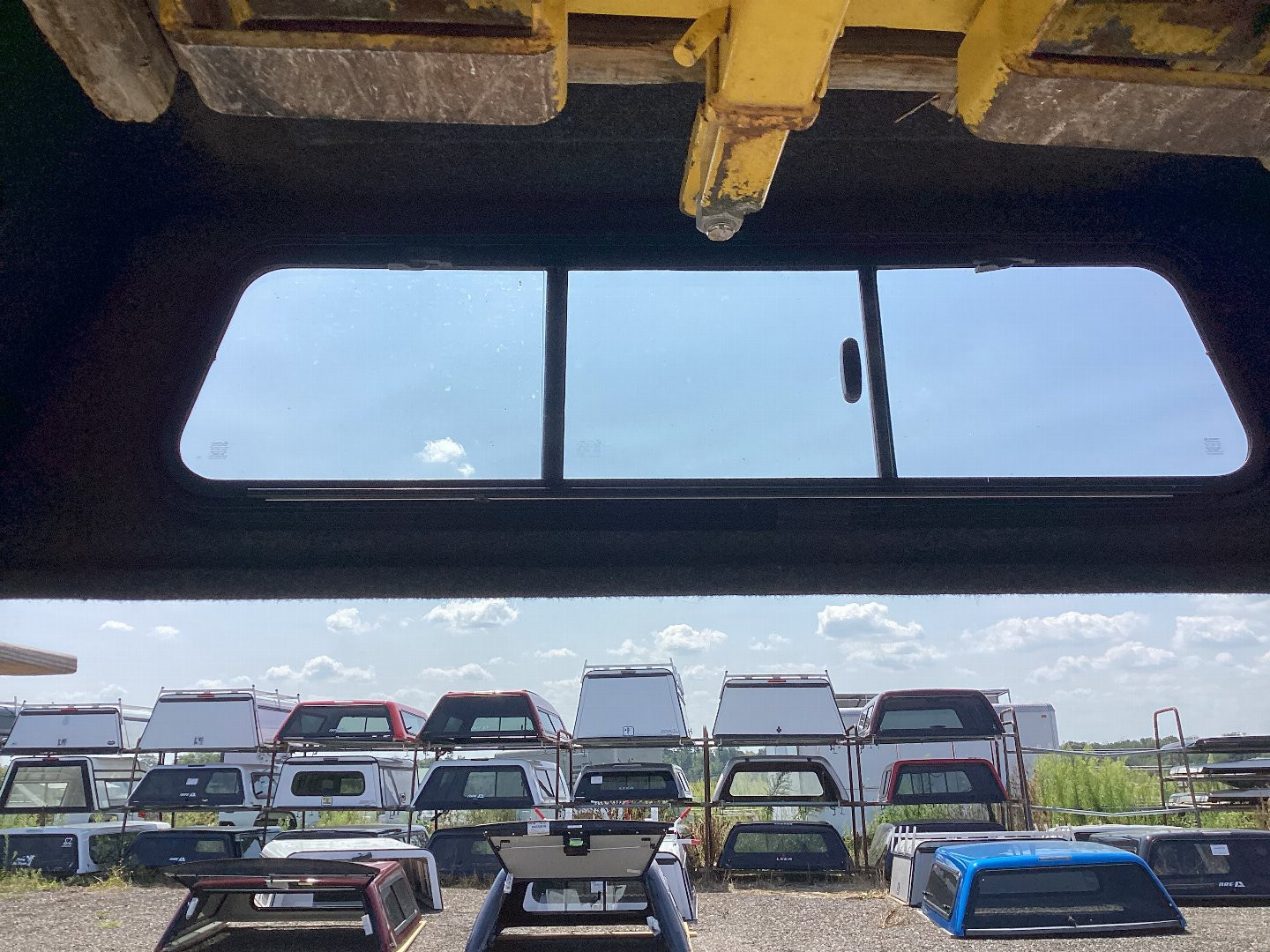 New 2019 ARE 19-24 Chevy New Body CC 6.6ft Bed Truck Cap