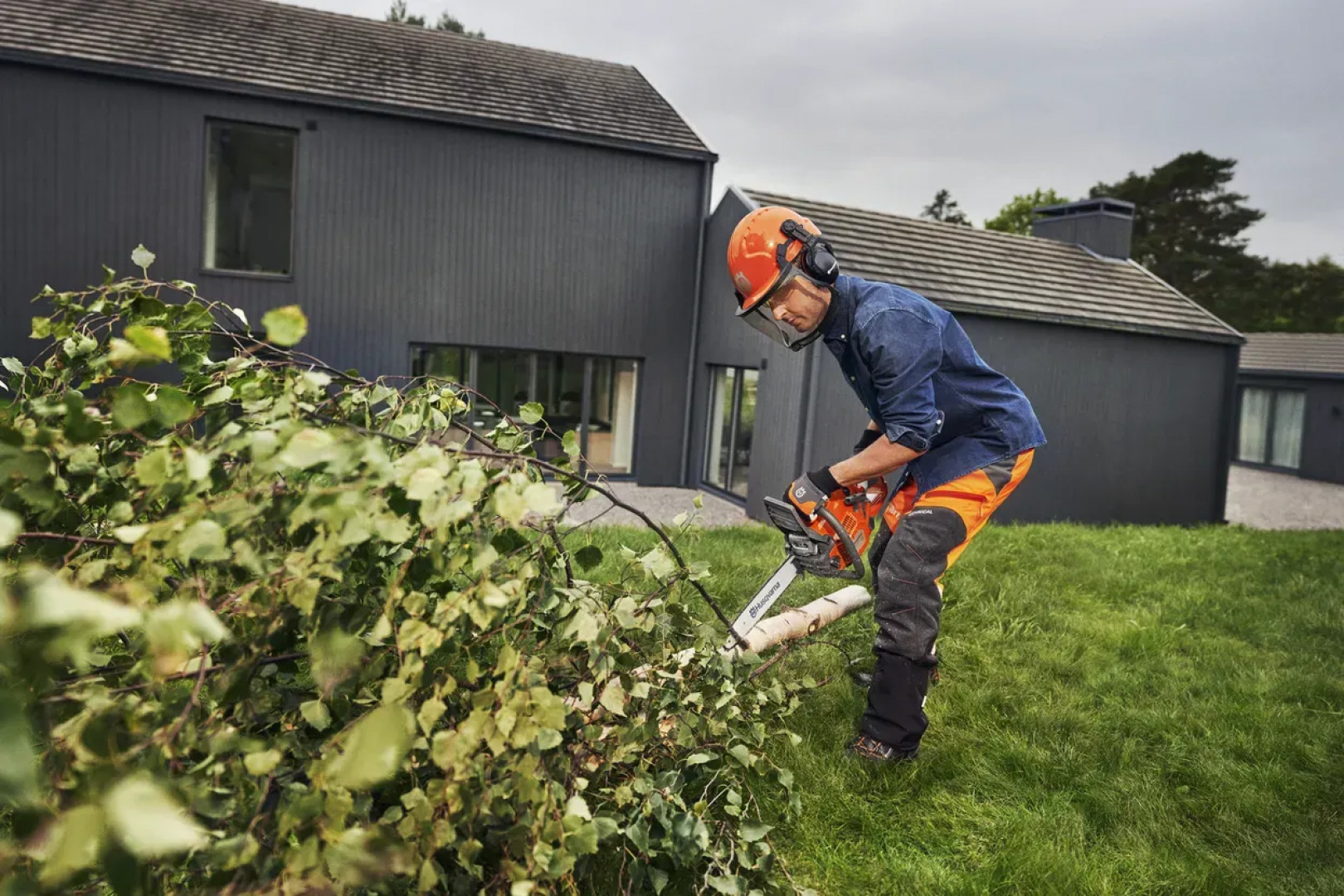 New 2024 Husqvarna Chainsaw Chainsaw