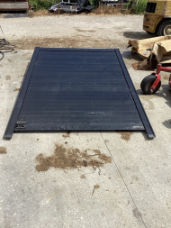 Used 2021 OTHER RETRAX PRO TONNEAU COVER Truck