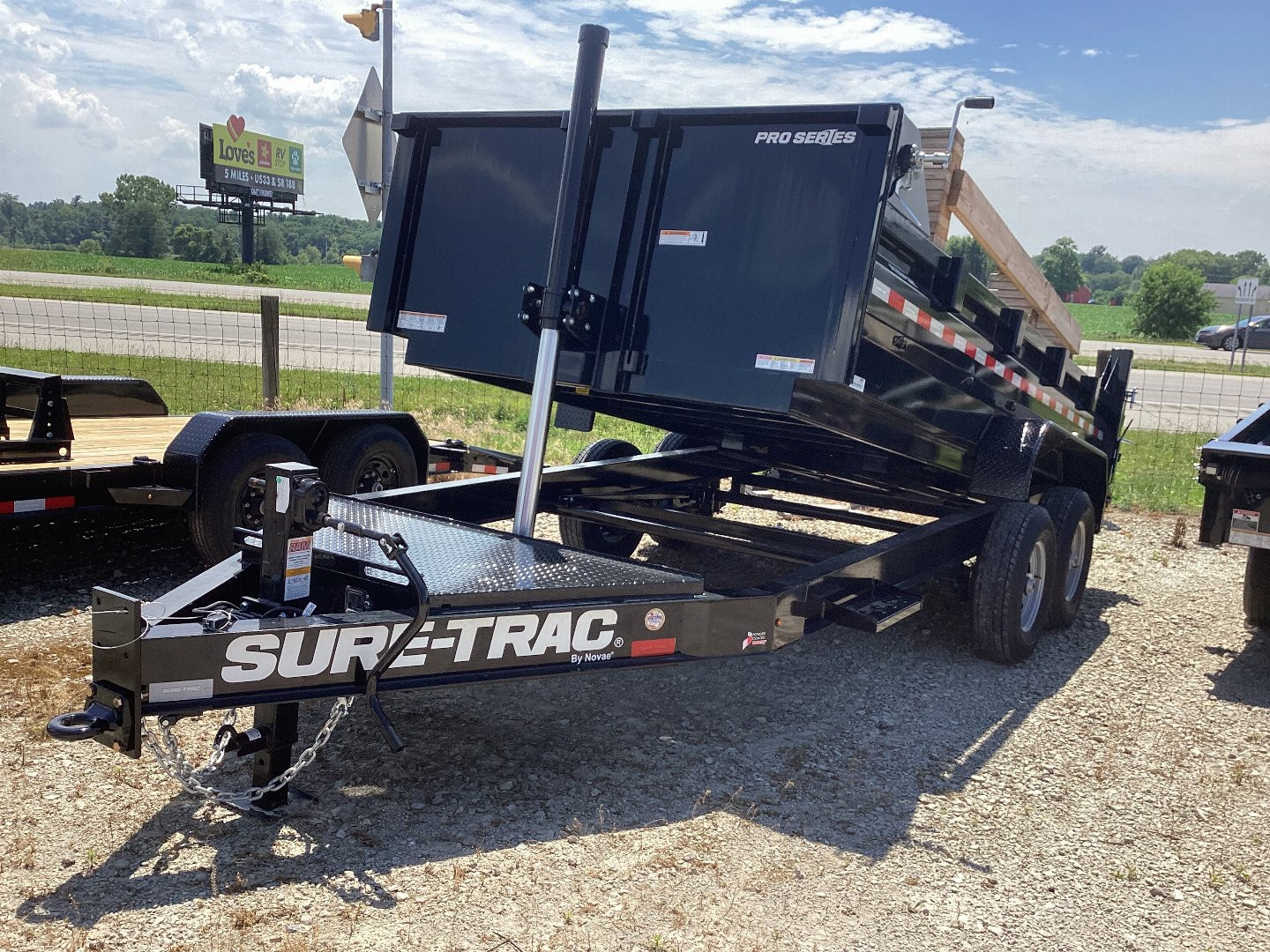 New 2025 SURE-TRAC STBTL8214-BP-154 Dump Trailer