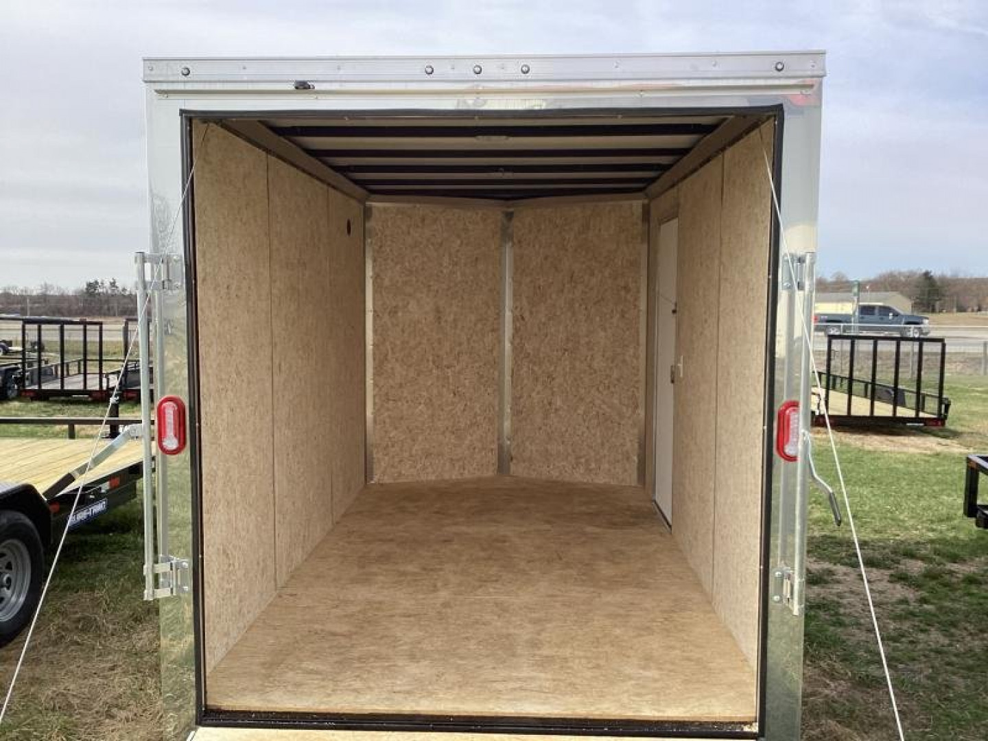 New SURE-TRAC 7X12 ENCLOSED TRAILER