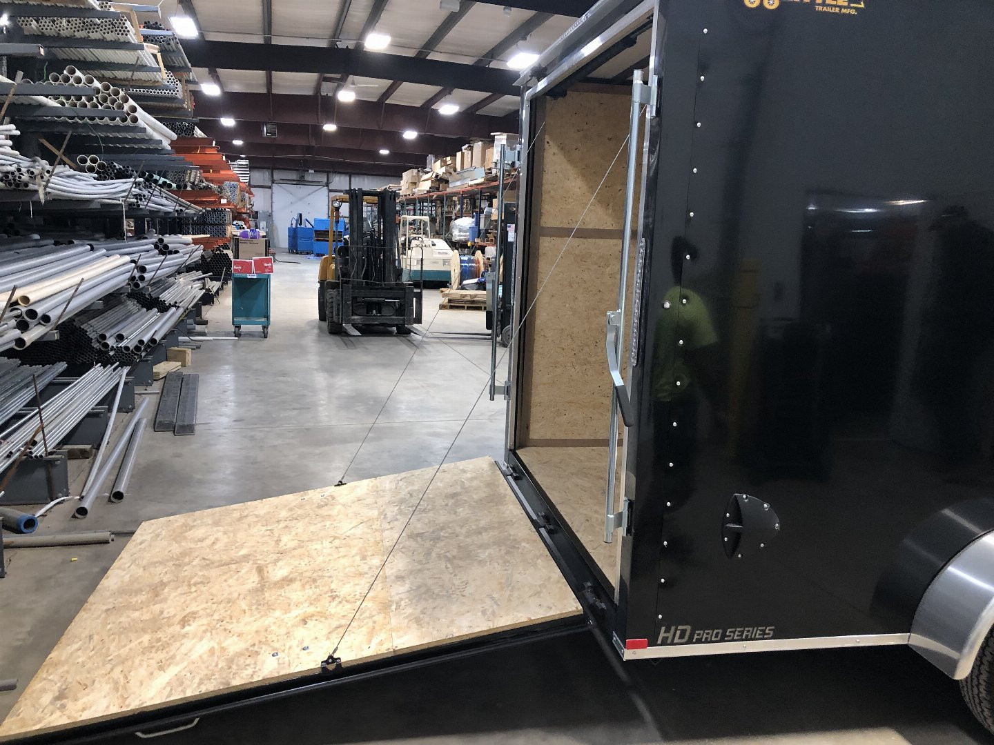 New 2023 BLACK 7 X 16 7K Cargo Trailer