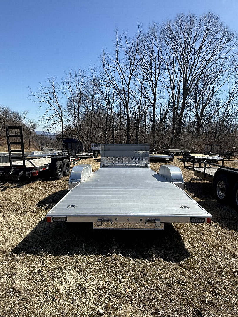 New 2025 High Country Trailers HOCH8X22 Car Hauler