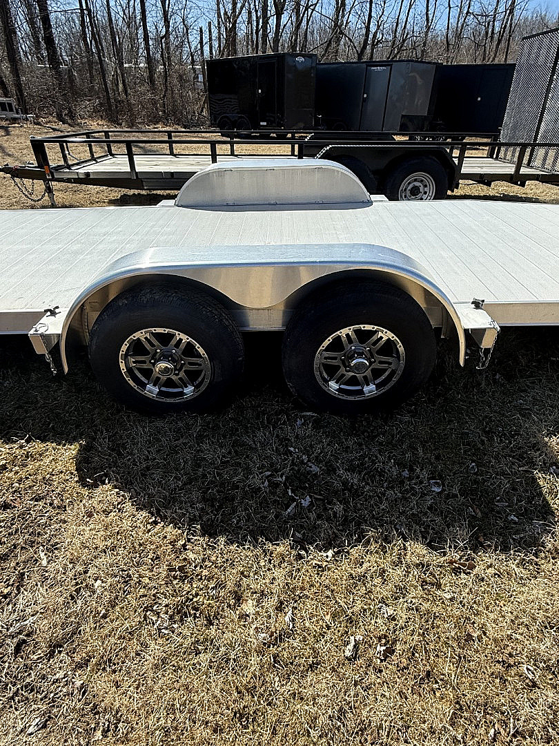 New 2025 High Country Trailers HOCH8X22 Car Hauler