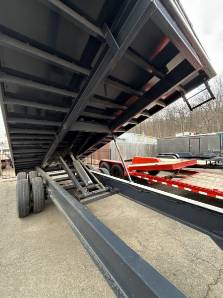 New 2023 Belmont Gooseneck Dump Trailer