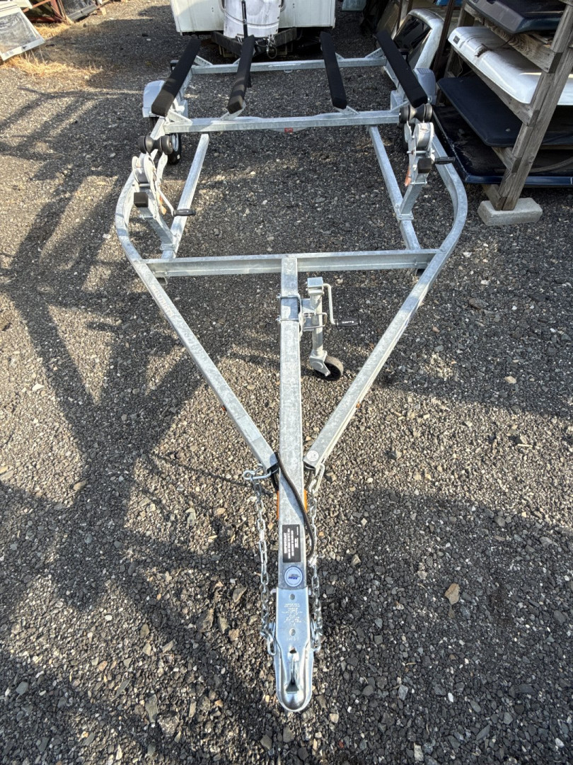 New 2022 Load Rite Boat Trailer