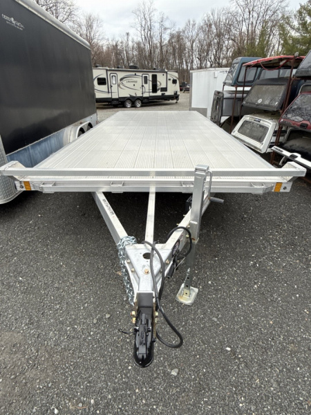 New 2022 High Country 20' Deckover