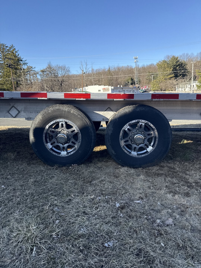 New 2023 High Country Trailers HDO101X30-A12K Deckover Trailer