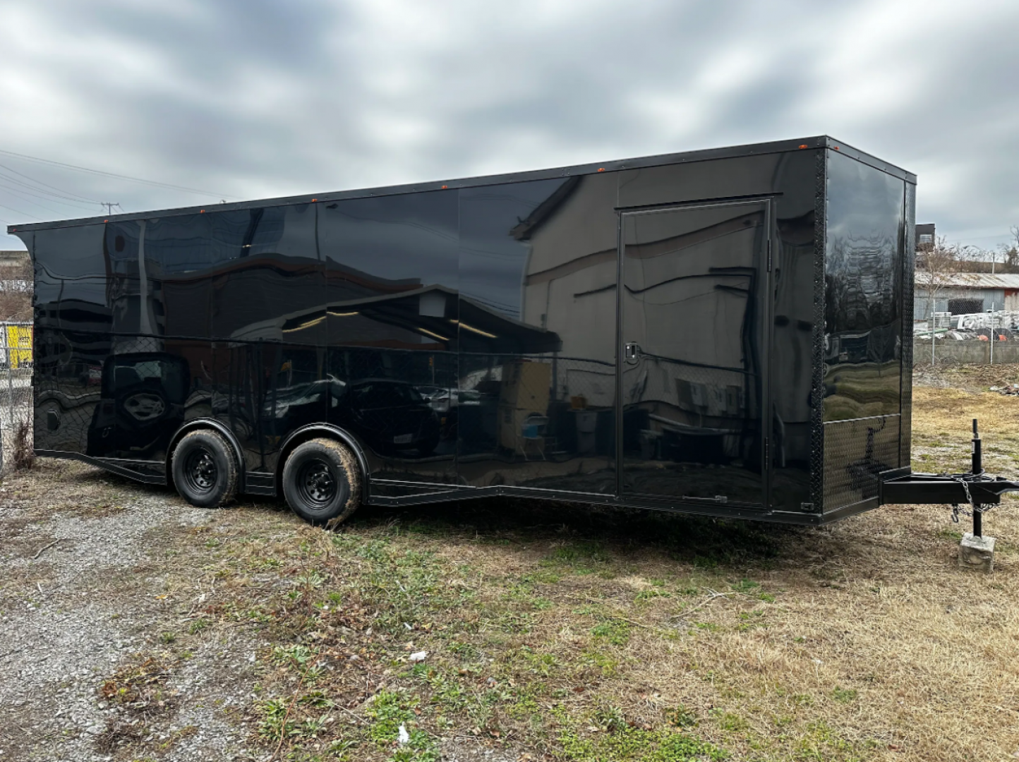New 2025 D&A 8.5 x 24 Cargo / Enclosed Trailer