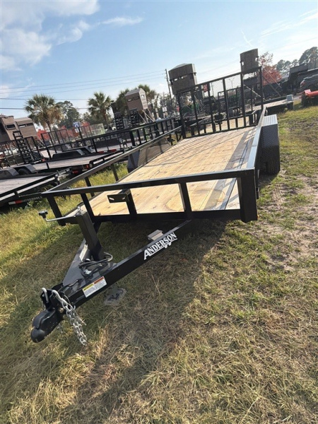 New 2025 Anderson Lst716