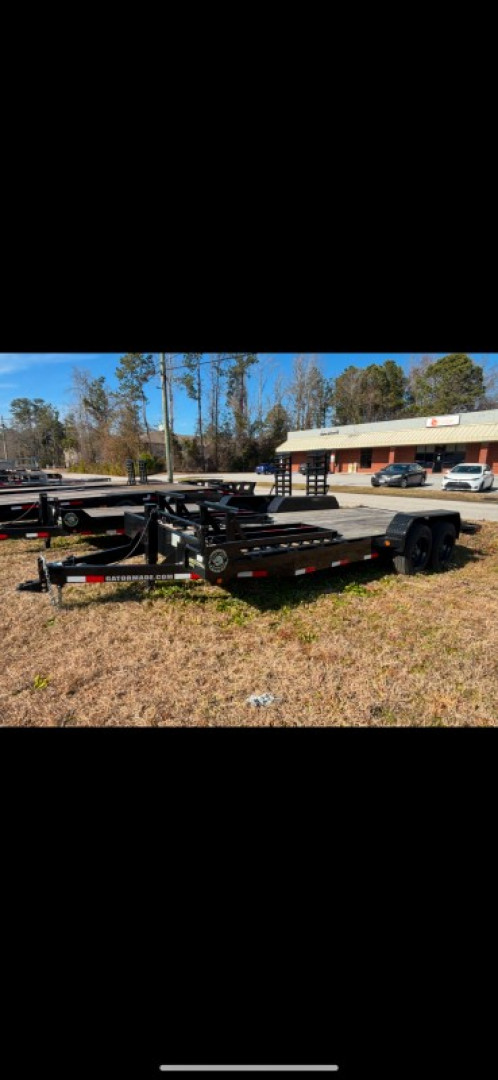 Used 2022 Gatormade 18+3 Equipment