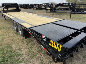 New 2025 Diamond T 10228SWF Deckover Trailer