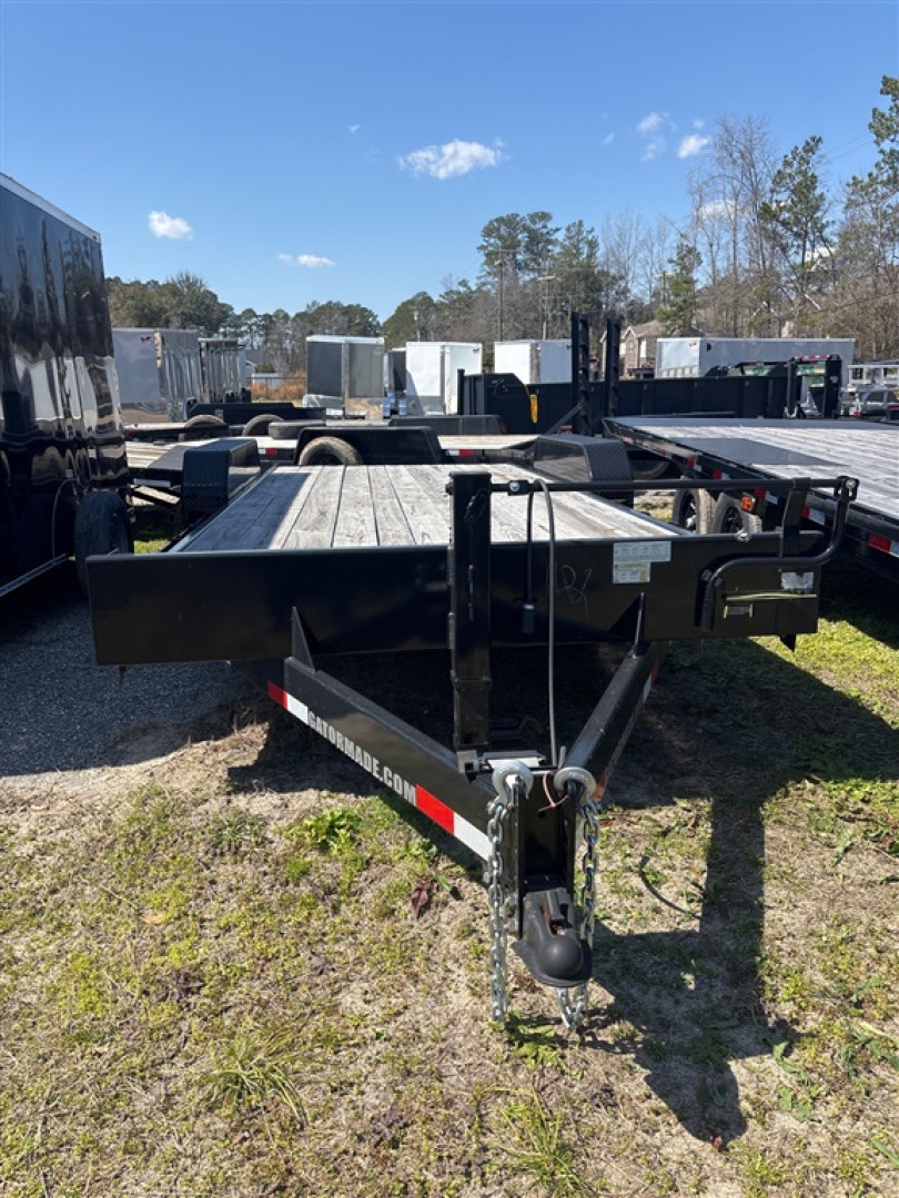 New 2022 Gatormade 18+3 Equipment
