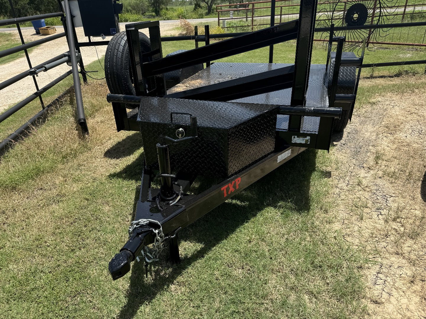 New 2025 TXP Trailers BWS0813