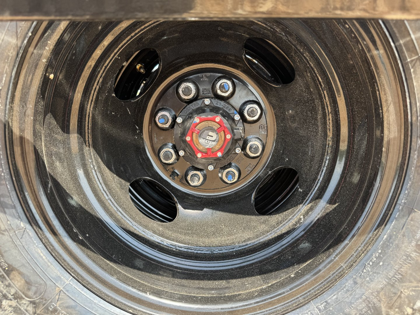 New 2024 SILVER ARMOR 20 BALE Hay Trailer