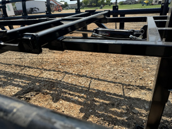 New 2024 SILVER ARMOR 20 BALE Hay Trailer