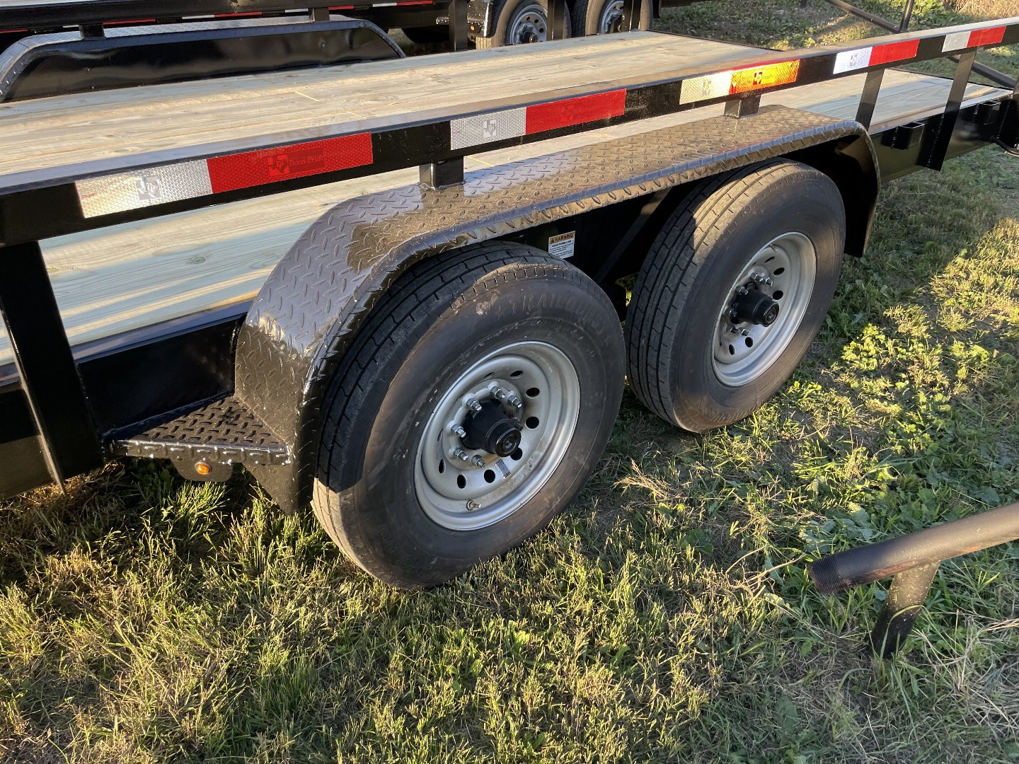 New 2024 Texas Pride Trailers EQ72414KGN Equipment Trailer