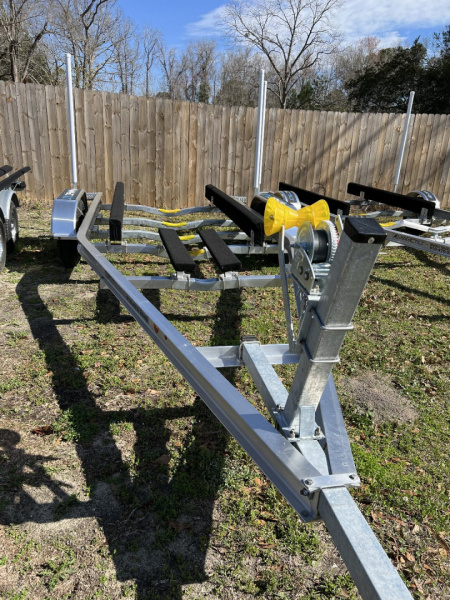 New 2025 Magic Tilt Trailers TALS2044 Boat Trailer