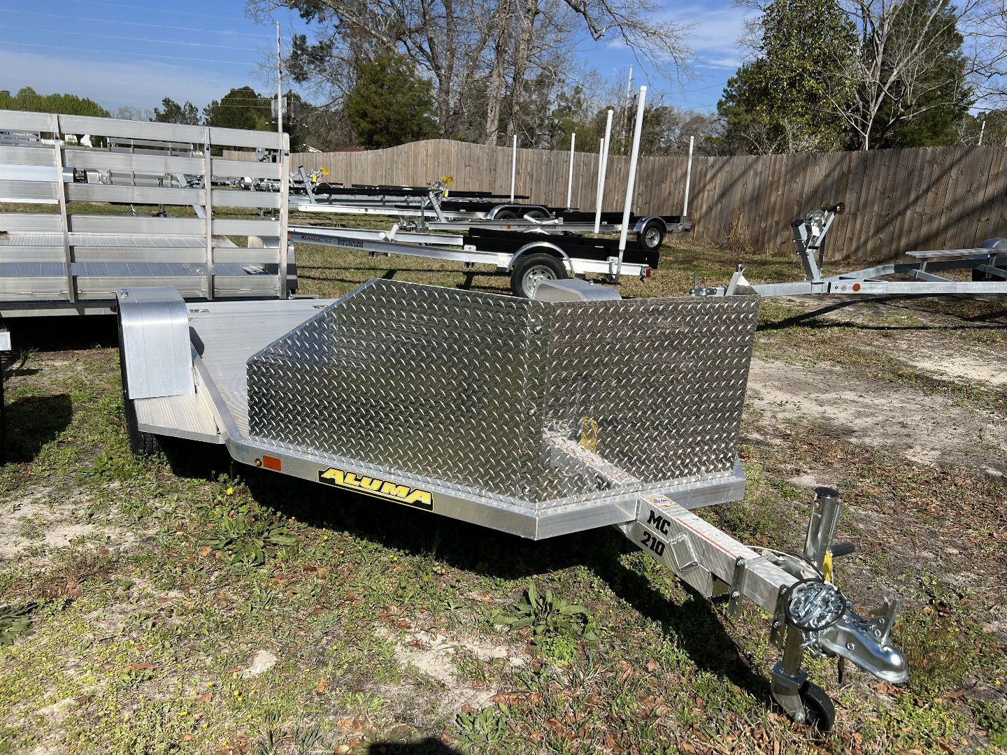 2025 Aluma MC210 photo 2