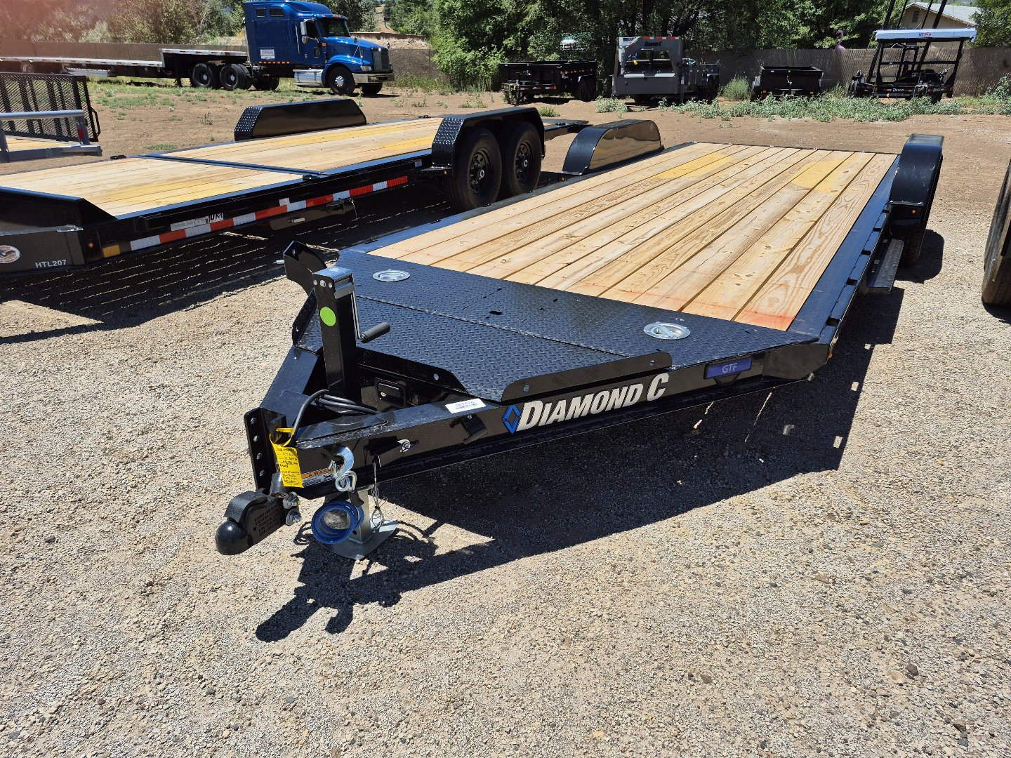 New 2025 Diamond C Tandem Axle Single Car Hauler/9,890 GVWR/83"x20'