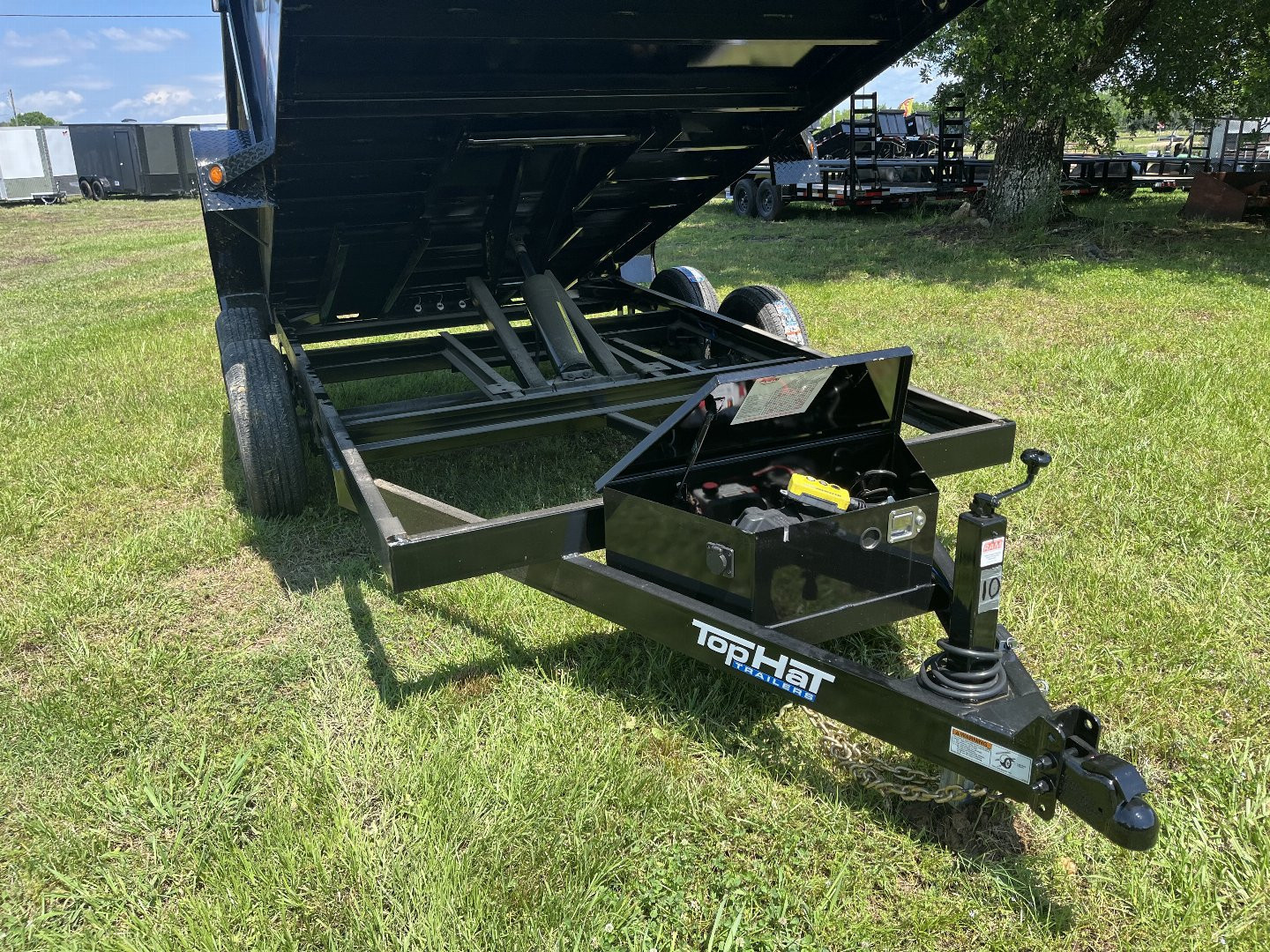 New 2025 Top Hat DPX 12x2 Dump Trailer
